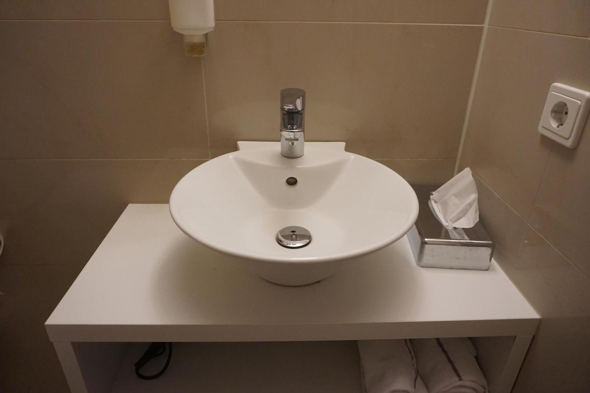 Hotel Bucheneck Linz am Rhein Luaran gambar