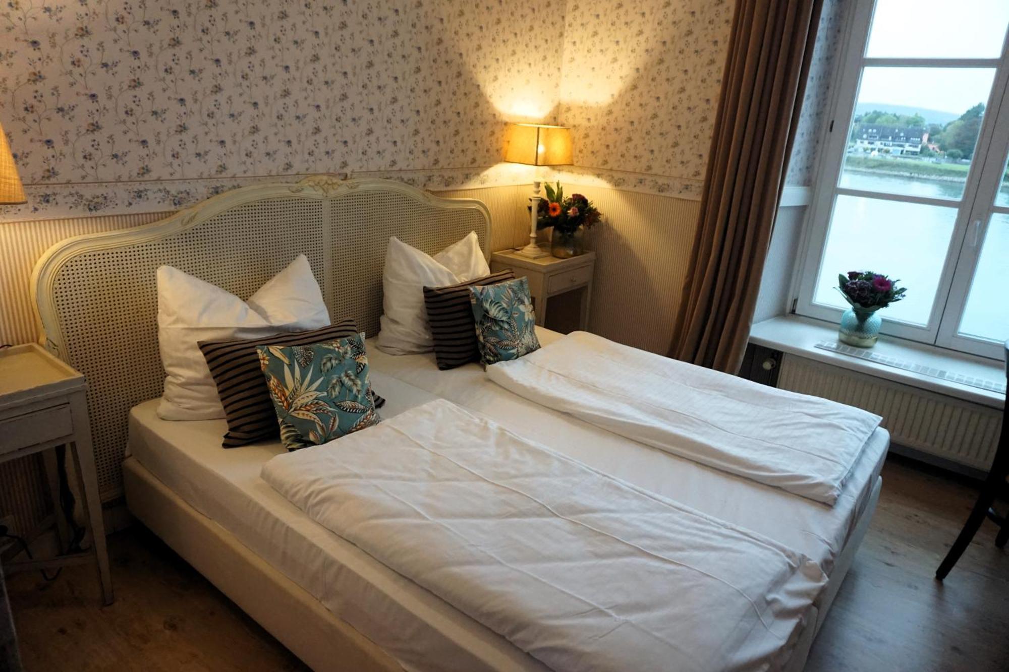 Hotel Bucheneck Linz am Rhein Luaran gambar